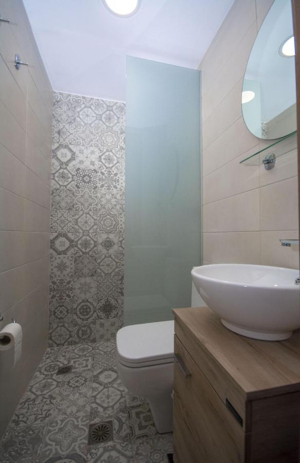 Pamelas House With Jacuzzi Kissamos Bagian luar foto
